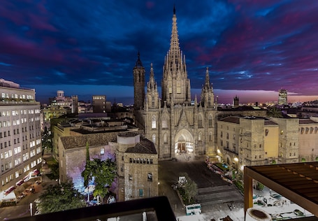 Lamaro Hotel Barcelona 5★ | Preferred Hotels & Resorts | Lifestyle Collection