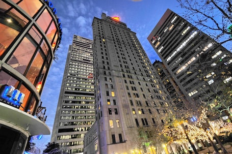 Magnolia Hotel Dallas Downtown